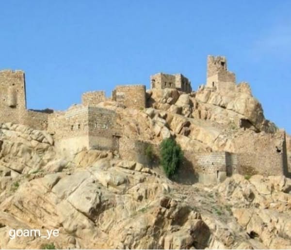 قلعة البيضاء ( قلعة شمر)